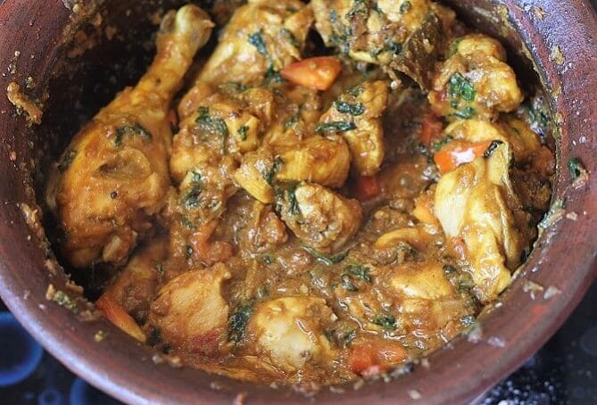 chicken handi getting cooked e1538300357354