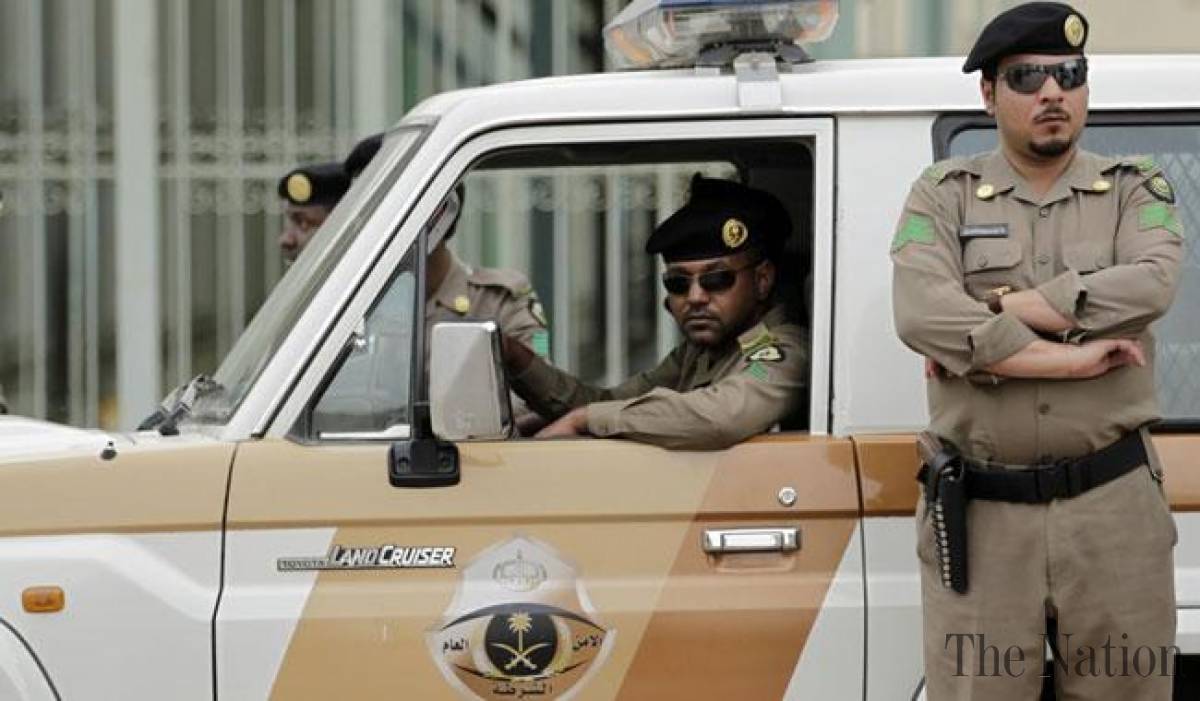 saudi police arrested an indian for disrespecting holy kaaba on facebook 1479798792 9374