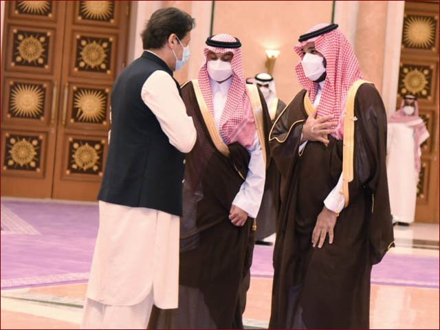 2239956 imrankhanandbehreenpmandcrownprince 1635178646