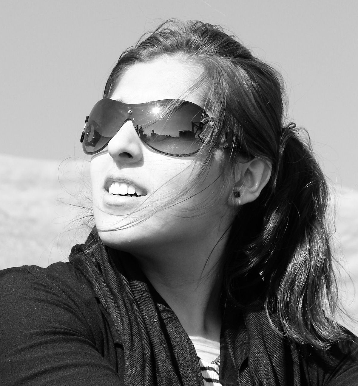 1200px BW girl portrait with sunglasses