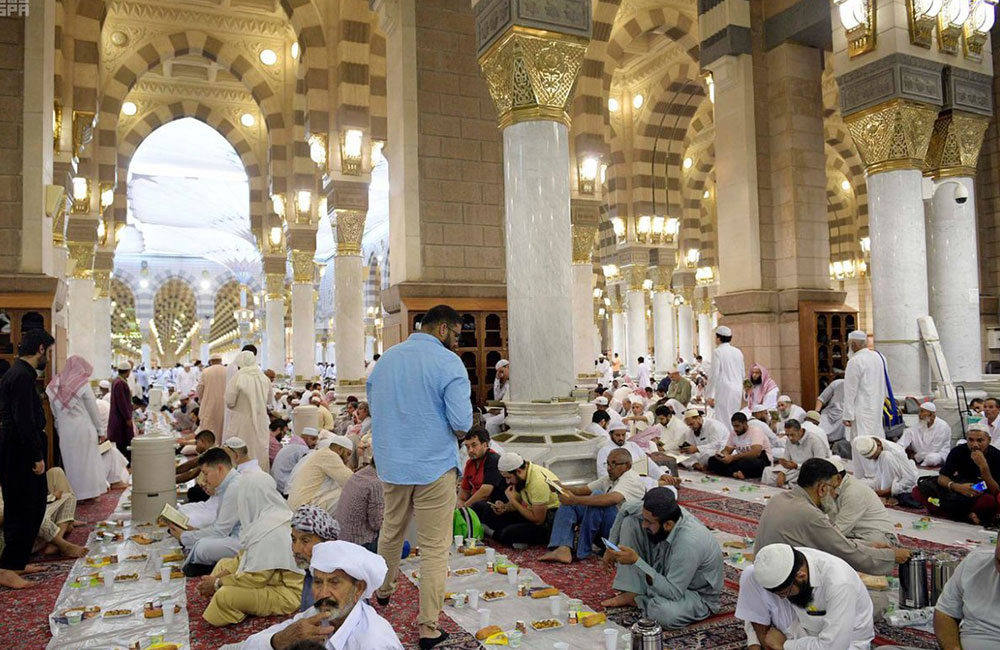 masjidhun nabavi ifthar