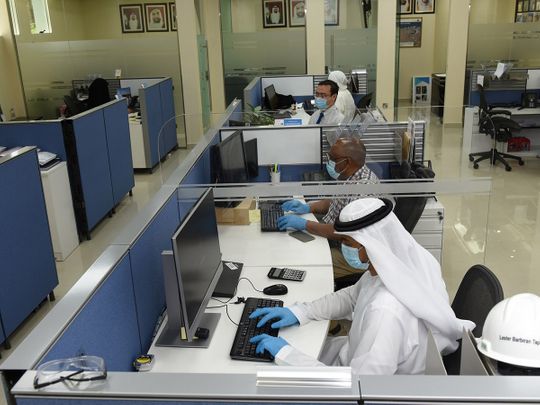 Stock Dubai customs staff at work 1740728907d medium